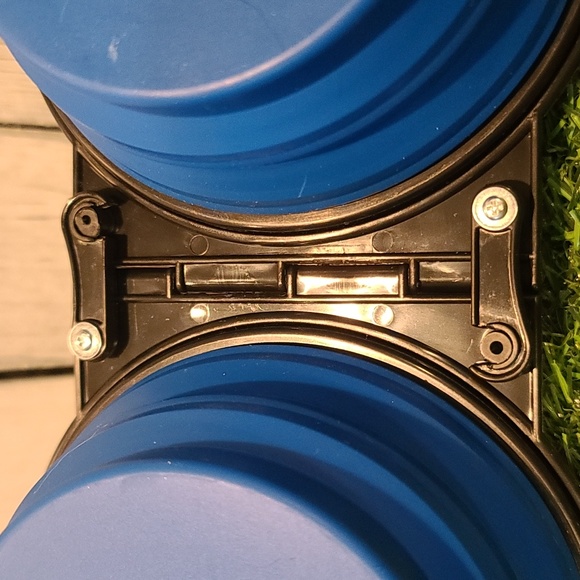 PET BOWL dual sided collapsing small pet travel bowl, asst colors *HP*HP* - Picture 8 of 13